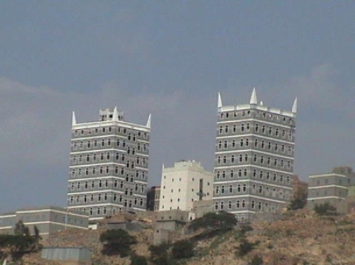 بيان لمشائخ يافع ينفي ما نشرته الصحف الصفراء من بيان منسوبا إليهم كذبا وزروا
