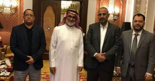 رئيس المجلس الانتقالي يلتقي رئيس الكتلة البرلمانية الجنوبية ويشيد بدورهم