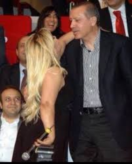 تناقض إخوان اليمن  بين "خمر" الاشتراكيين في عـدن و"خمر" الأوردغانيين في اسطنبول