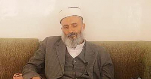 علي محسن الأحمر يبيع الرئيس هادي مقابل خروج أولاده من صنعاء !