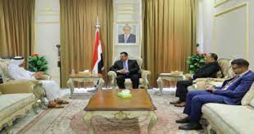 معين يستعرض مع سفير الامارات "الغفلي" دعم الإمارات المستقبلي لوقف التدهور الاقتصادي والخدمي