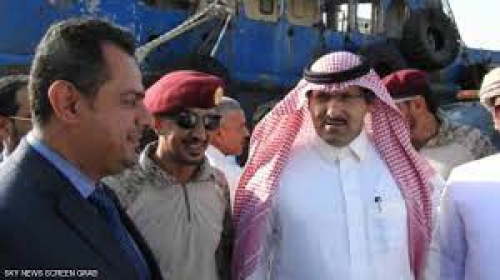 مسئول حكومي: احتجاجات عدن بداية سقوط معين عبدالملك والسفير آل جابر