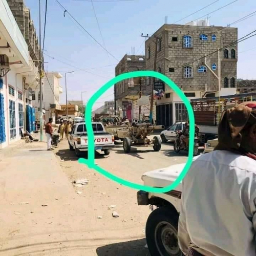 قوات شرعية الاخونج تسلم مناطق بيحان الأعلى لمليشيات الحوثي 