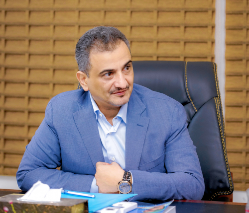 لملس يوجّه بتكثيف الجهود لإزالة مخلفات الأمطار التي شهدتها العاصمة عدن