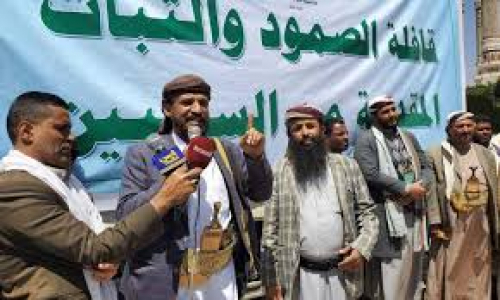 قوتان عسكريتين ستحكمان سيطرتهما على اليمن.. الحوثي والسلفيين