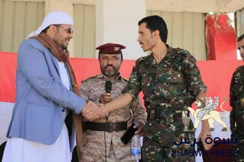 زنداني شبوة الصغير يزور المعسكرات للتعبئة العقائدية لقتال أبناء الجنوب العربي