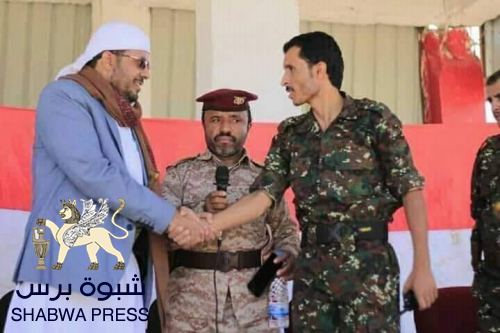 استياء شديد من ظهور "زنداني شبوة الصغير" في معسكرات ميليشيات الاخوان بشبوة
