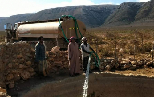 الإمارات تروي ظمأ المناطق النائية بسقطرى 