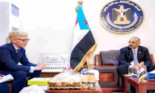 محلل سياسي: زيارة المبعوث الأممي إلى عدن تؤكد وجوب رسم ملامح حل سياسي لازمة اليمن وقضية الجنوب حلا عادلا