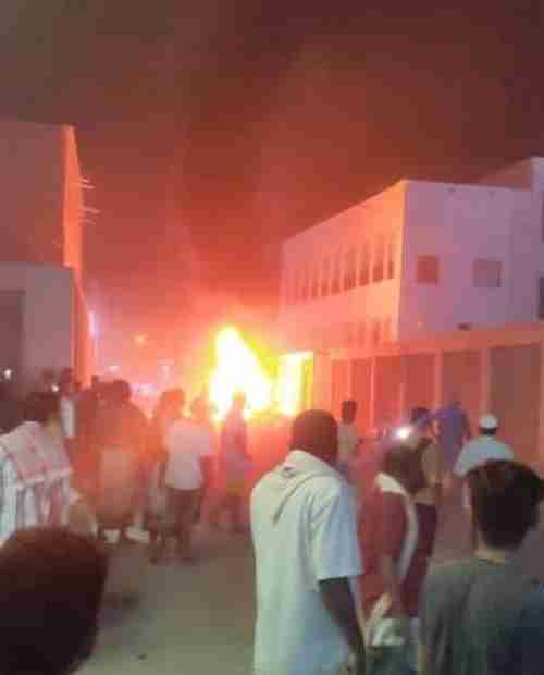 تفجير مفخخة سيئون.. تم للتغطية على جريمة استهداف لملس 