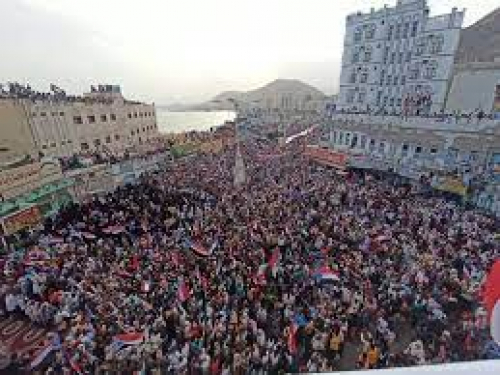 حضرموت تجدد العهد والولاء للرئيس الزبيدي والانتقالي الجنوبي بذكرى 14 اكتوبر