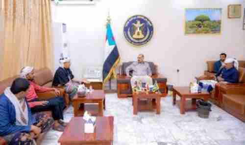 الرئيس الزُبيدي يناقش مستجدات الأوضاع في وادي #حضرموت مع وفد من قبيلة آل علي الحاج