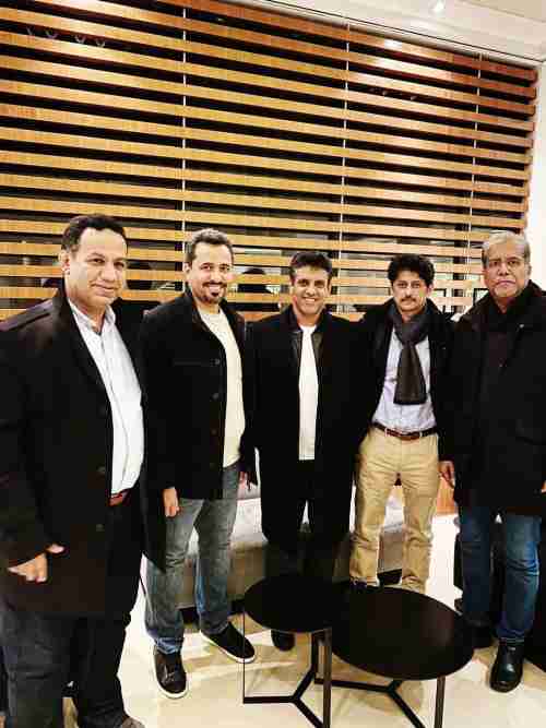 الشيخ "باكريت" يلتقي في برلين بفريق الحوار الجنوبي