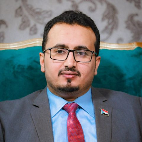 العولقي: استلام الرئيس الزٌبيدي ملف الموارد اقلق الحوثيين والاخوان من فقدان عائدات حضرموت وشبوة النفطية