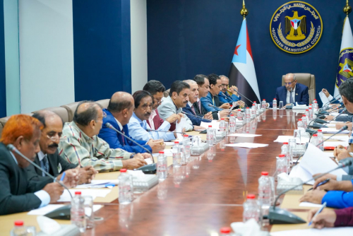 رئاسة الانتقالي تنتقد الصمت الإقليمي والدولي تجاه الإرهاب في الجنوب