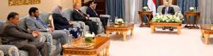 ما هو الثمن: العليمي يمنح "الغيثي والمخلافي" امتيازات بدرجة رئيس وزراء 