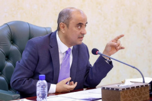 تم صرف التعزيز المالي للمرتبات المتأخرة للعسكريين والمدنيين.