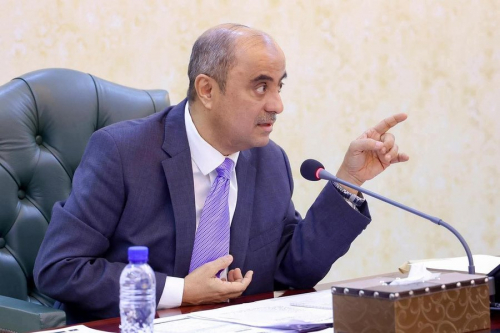 تم صرف التعزيز المالي للمرتبات المتأخرة للعسكريين والمدنيين.