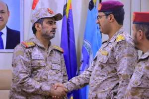 منح قيادات حوثية مناصب عسكرية في جيش الشرعية