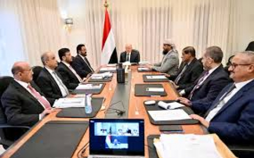 تحركات مريبة للمجلس الرئاسي تستهدف الأجهزة الأمنية الجنوبية المستقلة