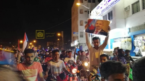 من البحر إلى صحراء الربع الخالي : حضرموت تحتفي بتوقيع "اتفاقية الرياض"