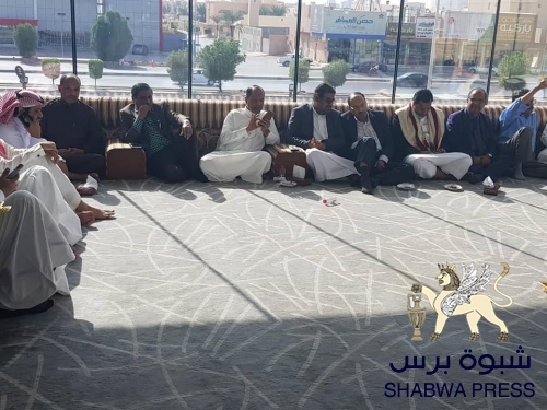 سياسي جنوبي يعلق على الإنفصاليون مع عـدن الوحدويون مع صنعاء 