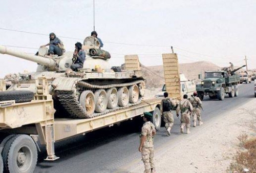 نهب للأسلحة والعتاد العسكري في معسكر عكد وقوات تابعه لمارب تنسحب بإتجاه شبوة (تفاصيل)