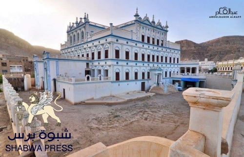 بن عيدان : ان اقدمت الشرعية على مغامرة تقسيم حضرموت فستخسر كثيرا