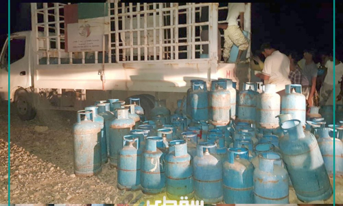 خليفة الإنسانية توفر الغاز المنزلي لمناطق سقطرى