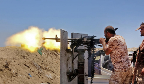 اندلاع معارك عنيفة بين القوات الجنوبية والقوات الاخوانية في أبين 