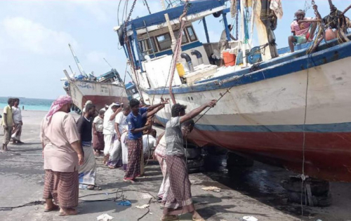 خليفة الإنسانية تستبق الإعصار بنشر فرق طبية وفنية بسقطرى