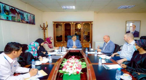 المحافظ لملس يطّلع على خطة عمل مشروع تطوير ميناء عدن