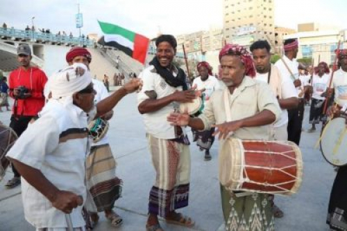 أبناء حضرموت يشاركون دولة الإمارات عيدها الوطني الـ 49 بكرنفال احتفالي بهيج