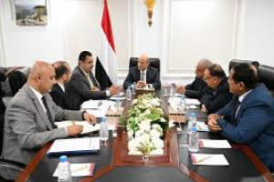 "سلطانة القمل" ترأس اجتماع طارئ للحشرات  