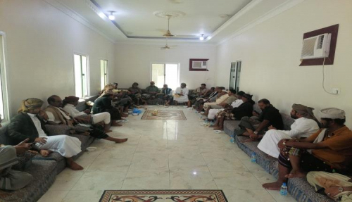 اجتماع قبلي لوقف تلاعب بن حبريش واستغلال الحلف