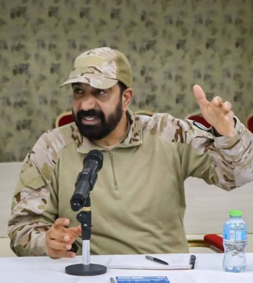 هجومٌ رخيص على قامة حضرمية أصيلة: أبو علي الحضرمي لا يُباع ولا يُشترى