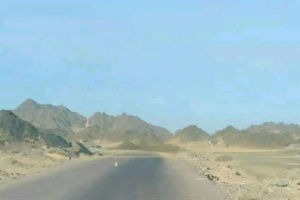 عاجل: هروب أفراد أول نقطة تابعة لتمرد بن حبريش غرب المكلا بعد فرار قائدها (صور)