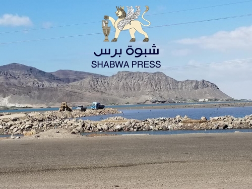 من أخطاء الإنتقالي إهمال ملف البسط على الأراضي ومن الذكاء الشيطاني للشرعية استغلاله 
