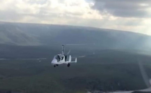 خليفة الانسانية تقود عمليات بحث جوية عن طفل مفقود بسقطرى