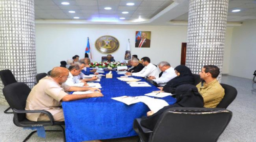 أمانة الانتقالي تشيد بجهود محافظ عدن لتخفيف معاناة المواطنين في ظل تجاهل الحكومة