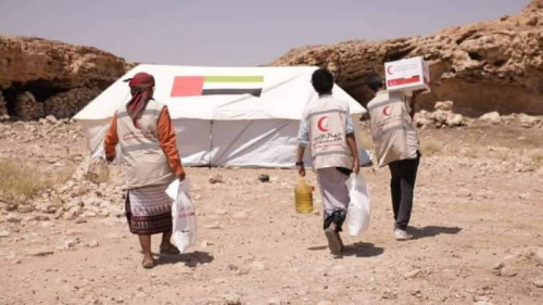 الهلال الإماراتي يطلق حملة إنسانية للحد من تداعيات البرد في مختلف المناطق النائية بحضرموت