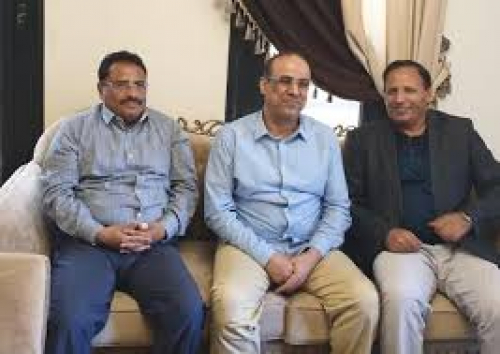 مواسيا الجبواني: "الميسري" يهاجم "هادي" ويصف الرئاسة بأنهم "مجرد عبيد ال جابر"