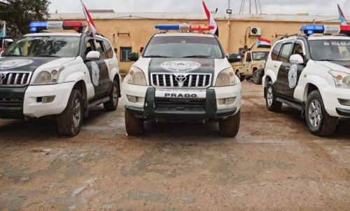 قوات الحزام الأمني تستعد لاستقبال حكومة المناصفة وتنشر دوريات امنية في العاصمة عدن 