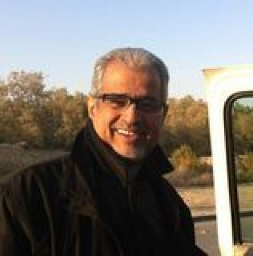 محلل سياسي: بيان بن دغر والجباري واقتتال مليشيات شبوة تمهيد للانقلاب على هادي