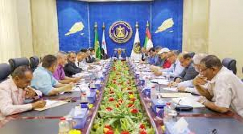 المجلس الانتقالي الجنوبي يطالب الحكومة بقرار شجاع ويقر اجتماعا طارئا بشأن قضايا مصيرية