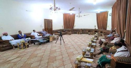 سلطة حضرموت ولجنة التصعيد يلوحان بإيقاف تصدير النفط الخام في حال عدم استجابة الحكومة لمطالبهم