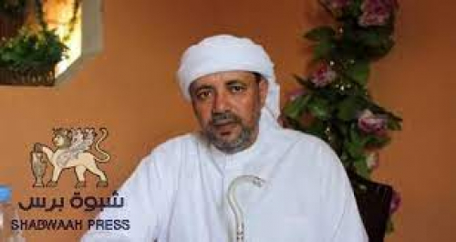 السلطان "بن عفرار" يبارك تعيين السلطان "ابن الوزير" محافظا لشبوة 