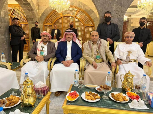 محلل سياسي: الحوثي مستثمر سياسي ناجح والاخرون يريدون العالم يأتي إليهم 