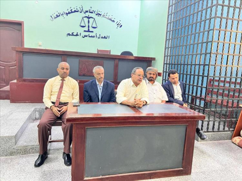 قضاة حضرموت يتوعدن بملاحقة المسؤولين عن حملات التشهير