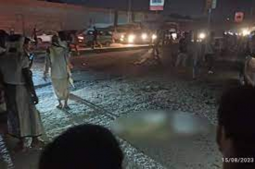 نازح يمني في عدن يفجّر ثلاث قنابل يدوية تقتل 5 و 14 جريح